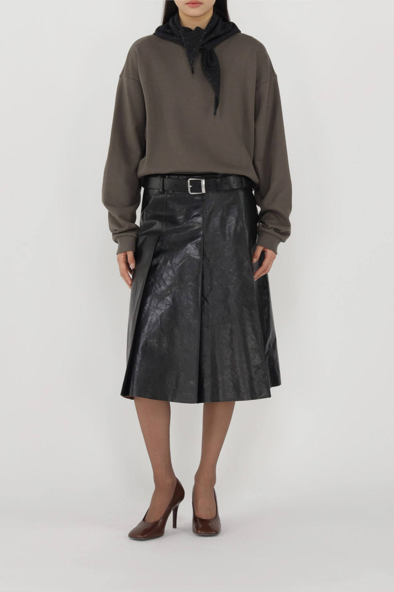 Minimalist Oversized Sweatshirt TMO25AWSW01DGY