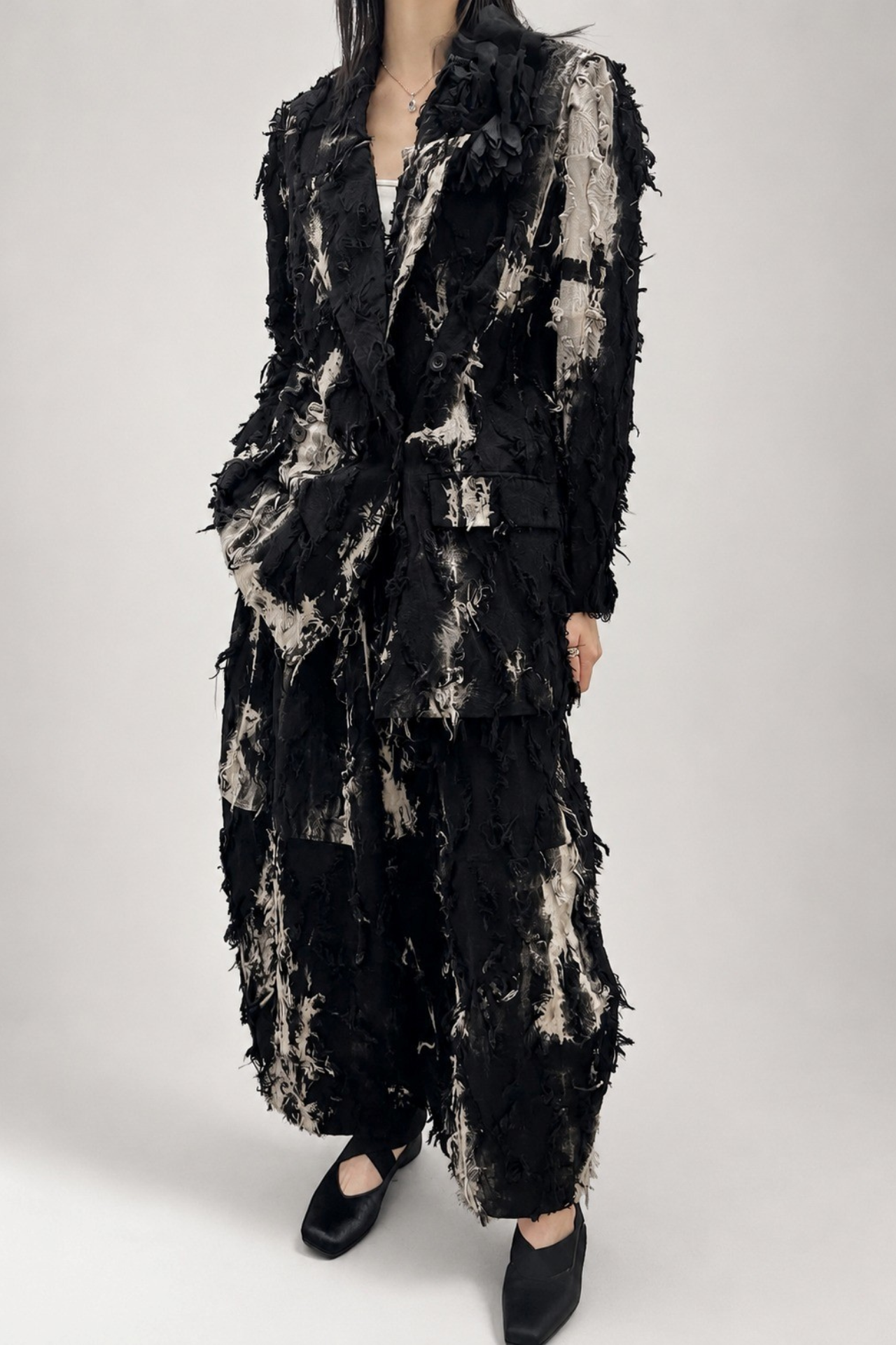 A373 Textured Trousers