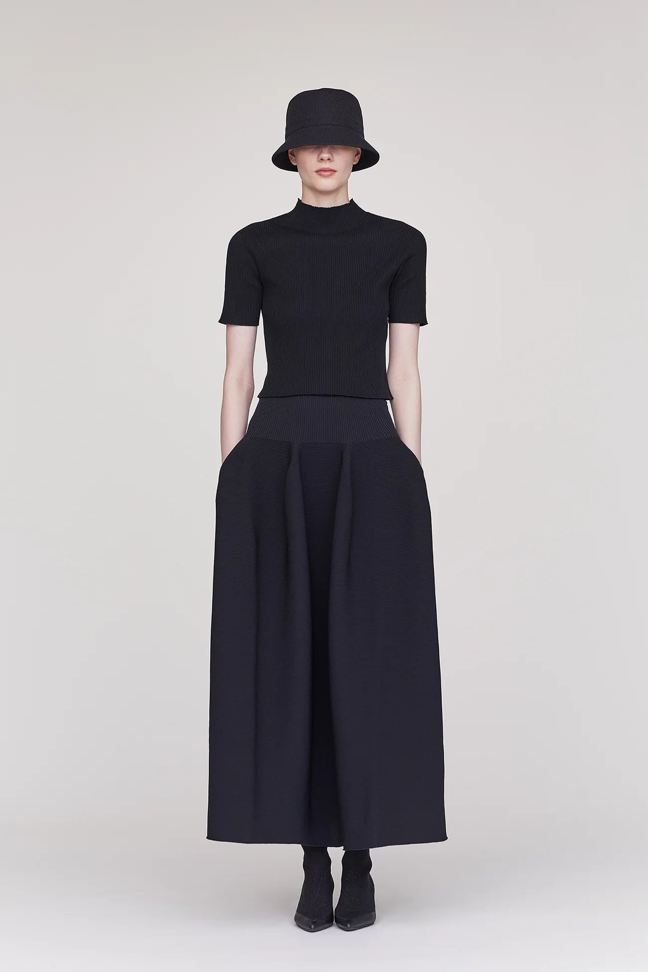 CFCL Pottery Skirt Black